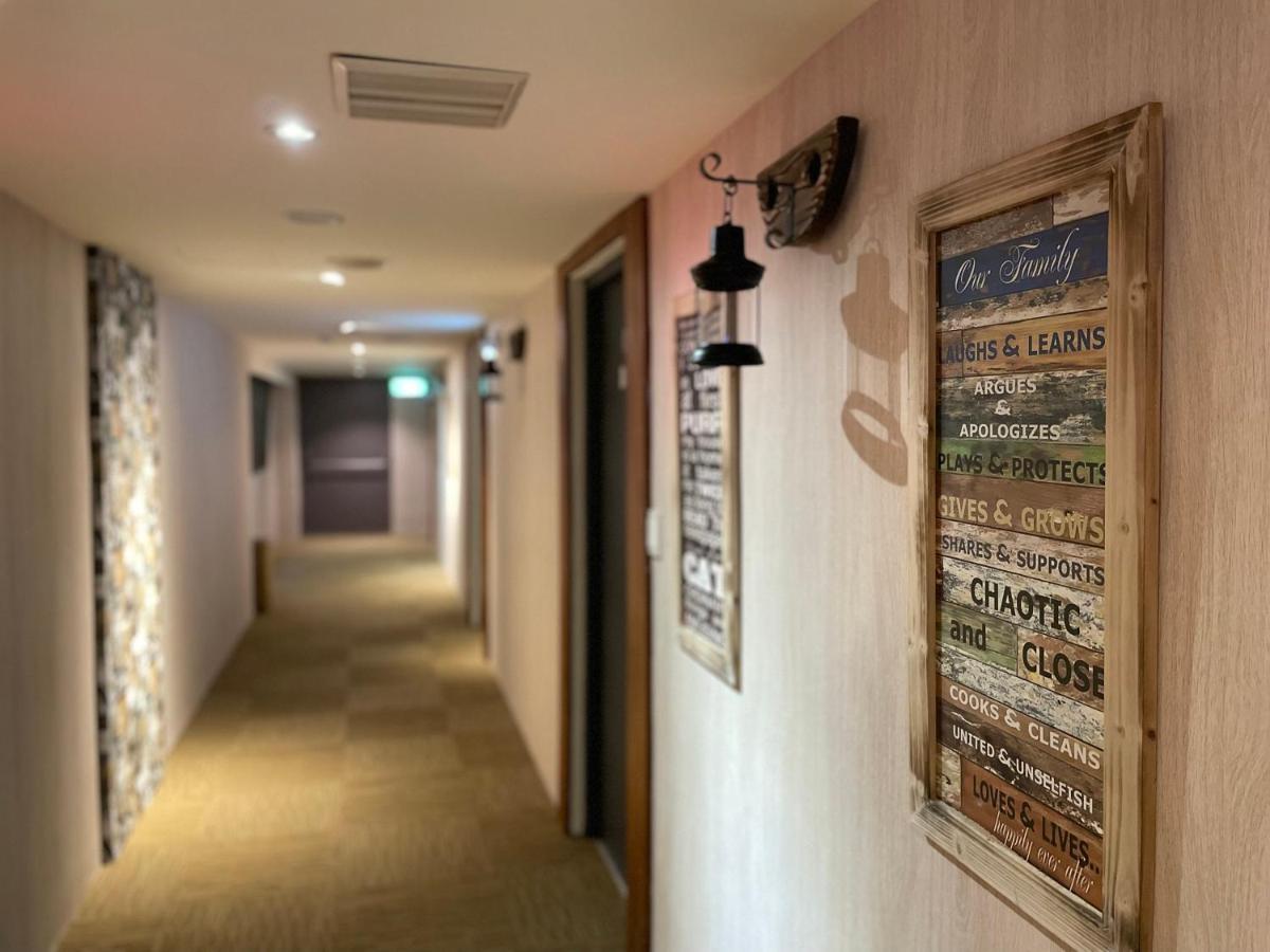 Roaders Hotel Hualien Dongda Εξωτερικό φωτογραφία