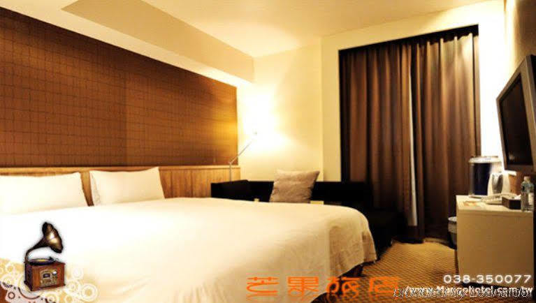 Roaders Hotel Hualien Dongda Εξωτερικό φωτογραφία
