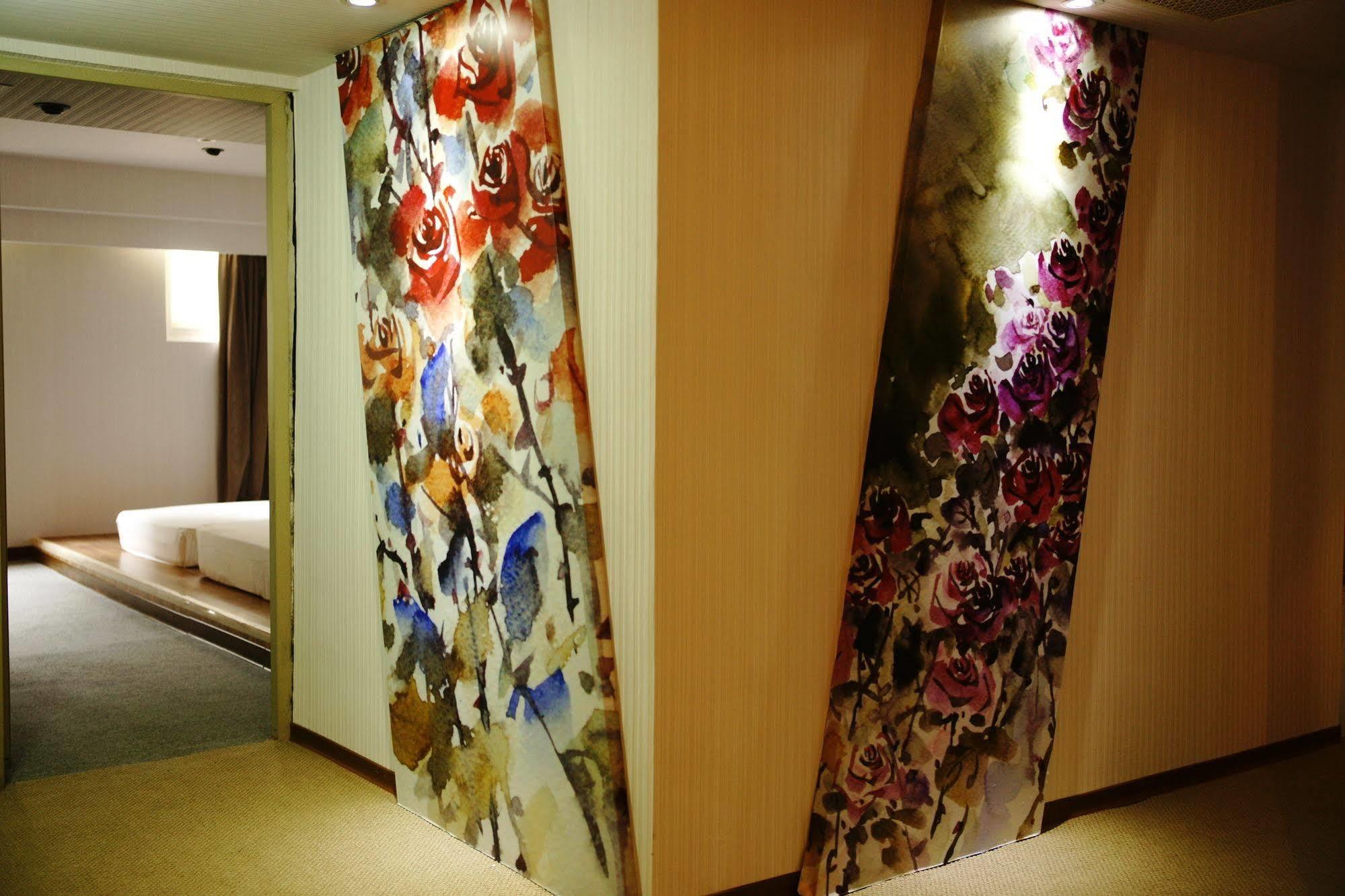 Roaders Hotel Hualien Dongda Εξωτερικό φωτογραφία
