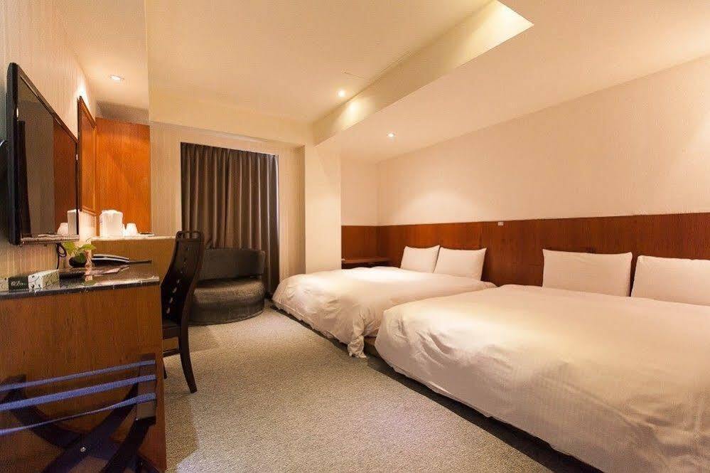 Roaders Hotel Hualien Dongda Εξωτερικό φωτογραφία